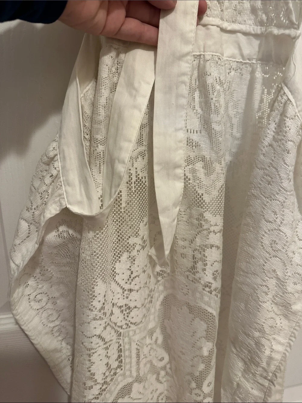 Vintage White Lace Victorian Style Hostess Apron Excellent Condition